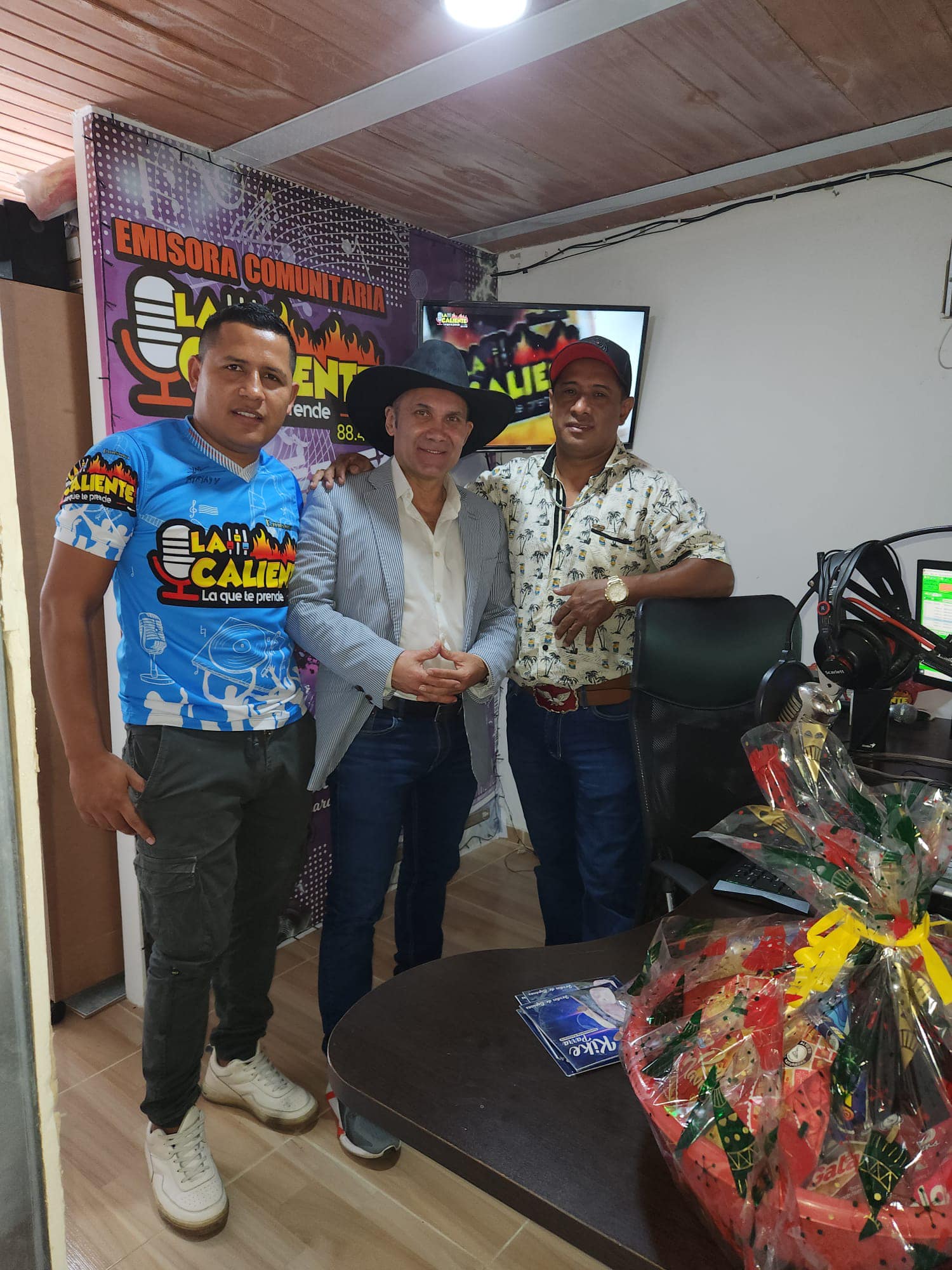 414375783_122160927110011616_4501660430695593157_n